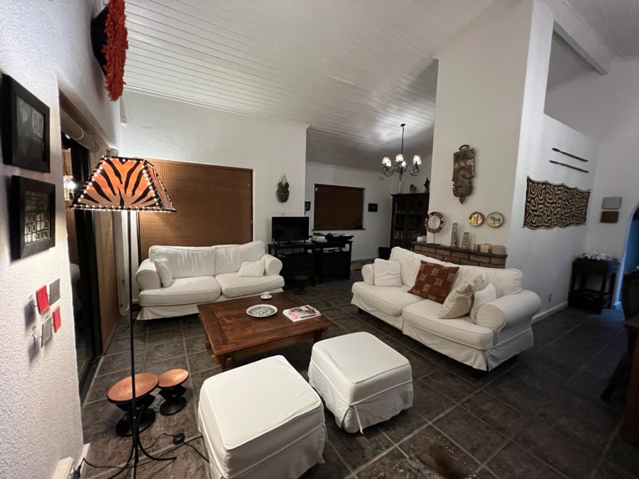 To Let 4 Bedroom Property for Rent in Steynsrust Western Cape